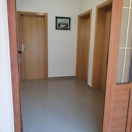 Ena Apartman Turanj Kültér fotó