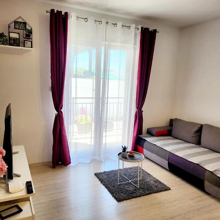 Ena Apartman Turanj Kültér fotó