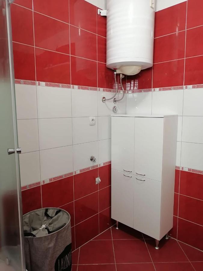 Ena Apartman Turanj Kültér fotó